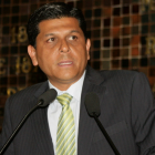 GUSTAVO MACÍAS ZAMBRANO: CON EL PESO DE LA SUPREMA CORTE