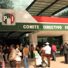 FUERADEJUICIO: PIRÁMIDE INVERTIDA